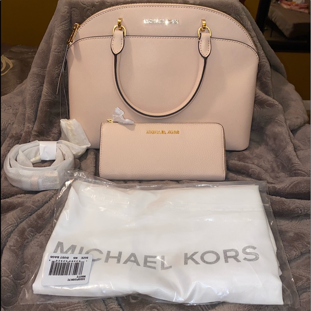 Michael Kors Lg Ballet Emmy Dome Purse, Lg MK Dust Bag and MK Ballet Wallet